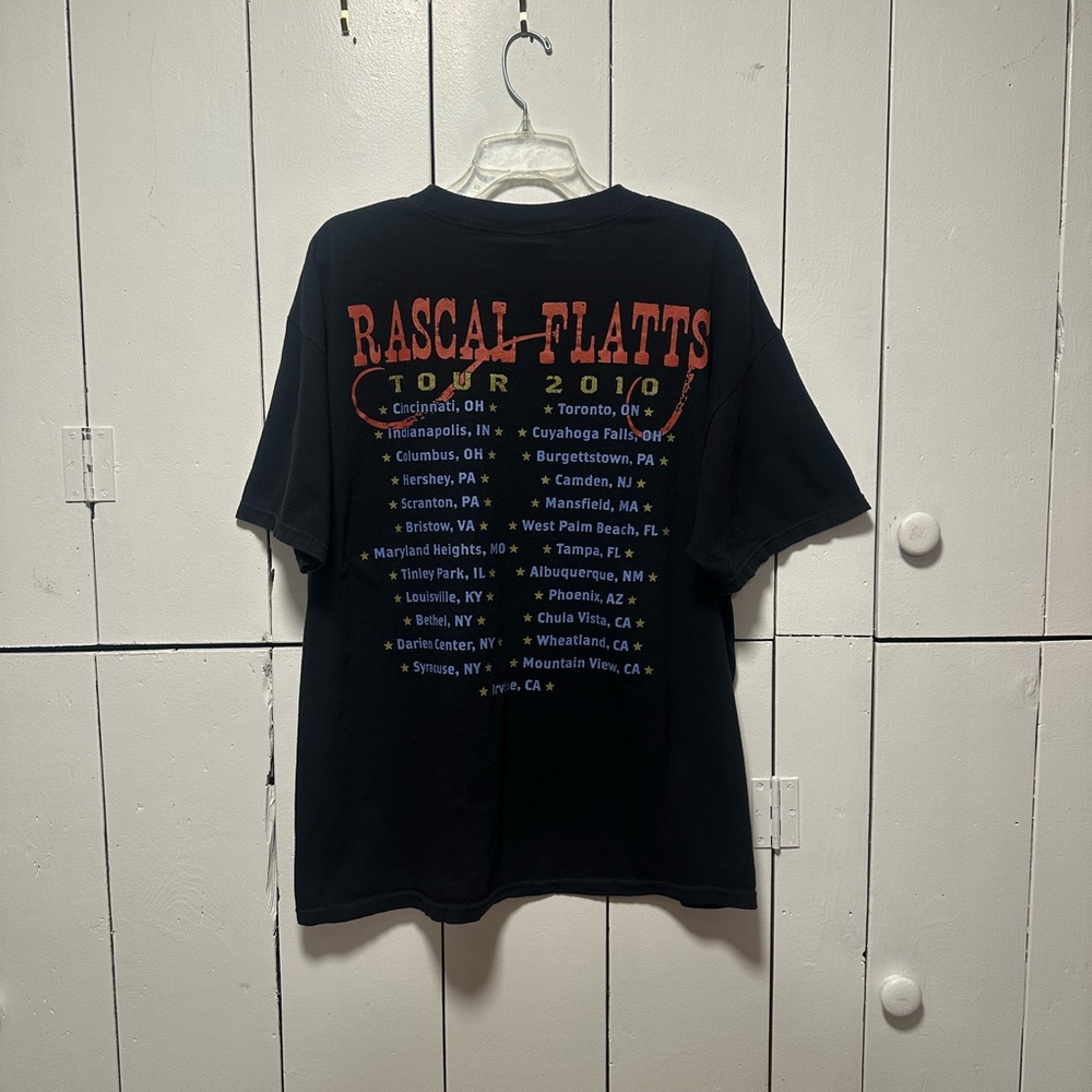 2010 Rascal Flatts Tour Tee - Picture 2 of 3